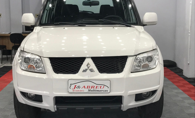 Mitsubishi Pajero TR4 2.0 Flex 16V 4X2 Aut. 2013 Flex-4