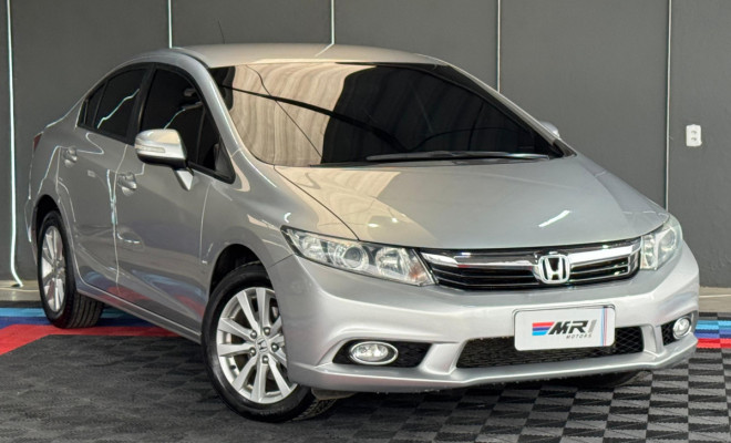 Honda Civic Sedan LXR 2.0 Flexone 16V Aut. 4p 2014 Flex