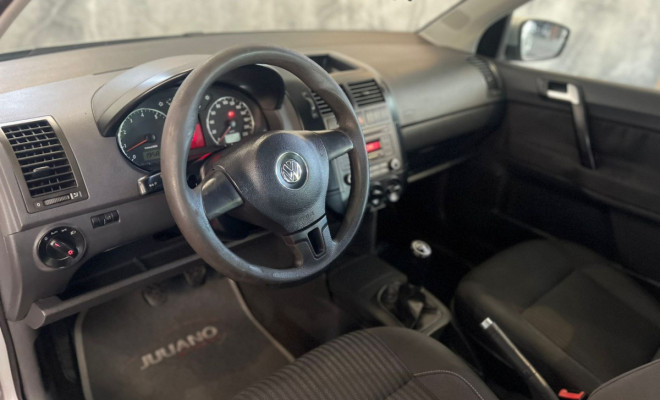 100% FINANCIADO - Polo SD 1.6 Mi Total Flex 8V 2014 - COMPLETO/LEILÃO-3