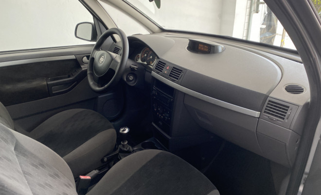 GM - Meriva Premium 1.8 2008-7