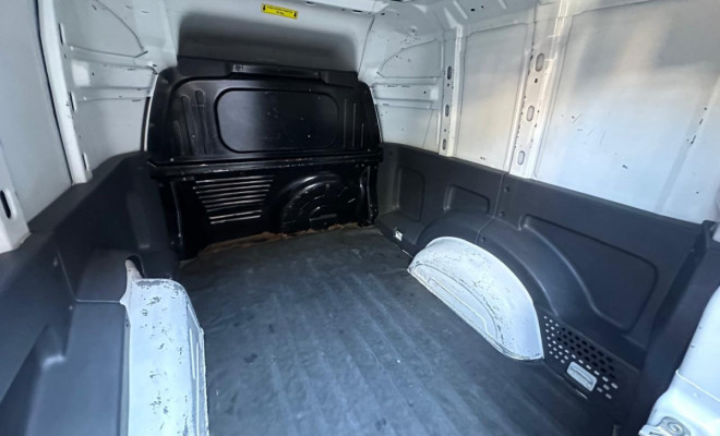 Fiat Fiorino Furgão Celeb. EVO 1.4 Flex 8V 2p 2015 Flex-4