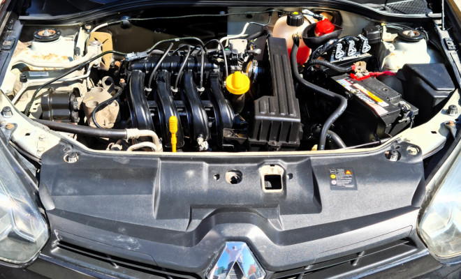 Clio 2015 Authentique 1.0 Flex-8