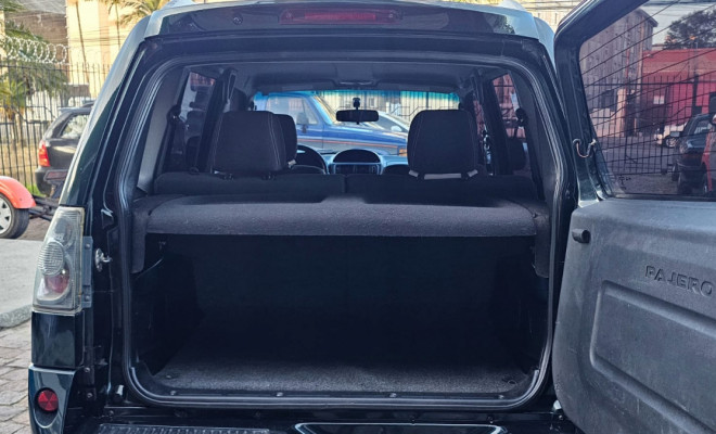 Mitsubishi Pajero TR4 2.0 Flex 16V 4X2 Aut. 2013 Gasolina-7