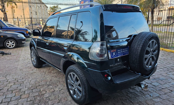 Mitsubishi Pajero TR4 2.0 Flex 16V 4X2 Aut. 2013 Gasolina-3