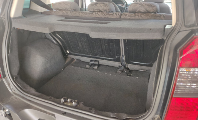 Fiat Idea Advent./ Adv.LOCKER 1.8 mpi Flex 5p 2009 Flex-14