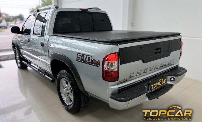 GM - Chevrolet S10 P-Up Tornado 2.8 TDI 4x2/4x4 CD Dies 2010 Diesel-4