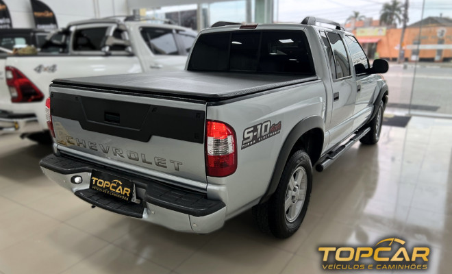GM - Chevrolet S10 P-Up Tornado 2.8 TDI 4x2/4x4 CD Dies 2010 Diesel-2