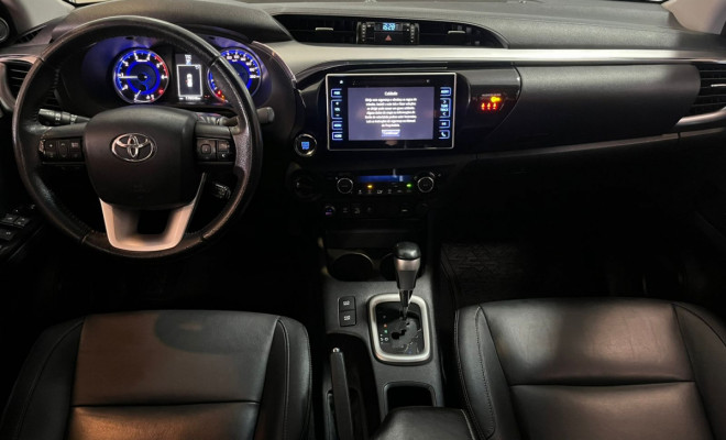 Toyota Hilux CD SRX 4x4 2.8 TDI 16V Diesel Aut. 2017 Diesel-9