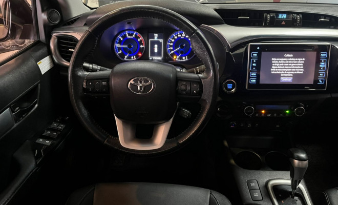 Toyota Hilux CD SRX 4x4 2.8 TDI 16V Diesel Aut. 2017 Diesel-7