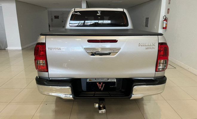 Toyota Hilux CD SRX 4x4 2.8 TDI 16V Diesel Aut. 2017 Diesel-14