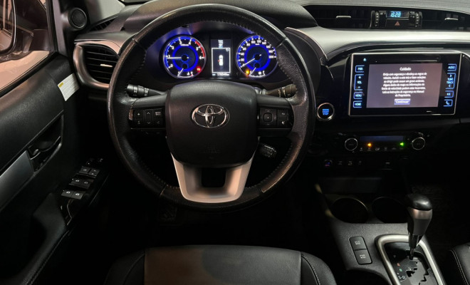 Toyota Hilux CD SRX 4x4 2.8 TDI 16V Diesel Aut. 2017 Diesel-8