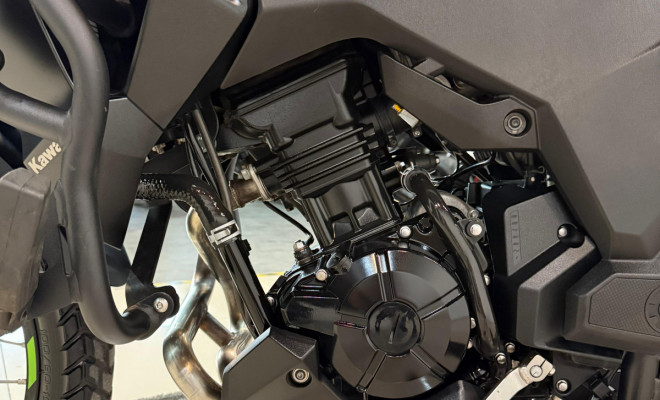 KAWASAKI Versys-X 300 2022 Gasolina-6