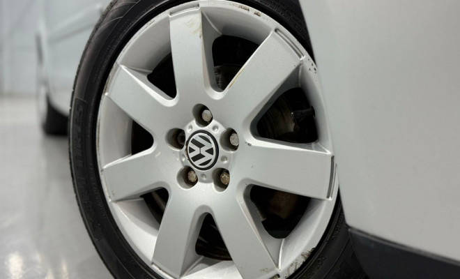 VW - VolksWagen Polo Sedan I MOTION  1.6 Total Flex  4p 2010 Flex-9