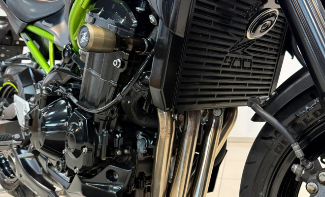 KAWASAKI Z900 SE 2021 Gasolina-1