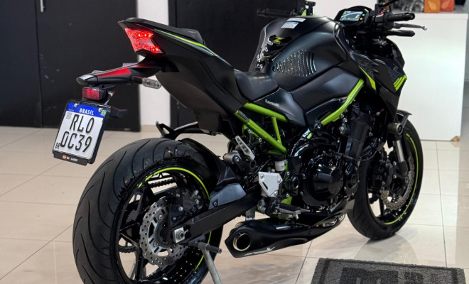 KAWASAKI Z900 SE 2021 Gasolina-14