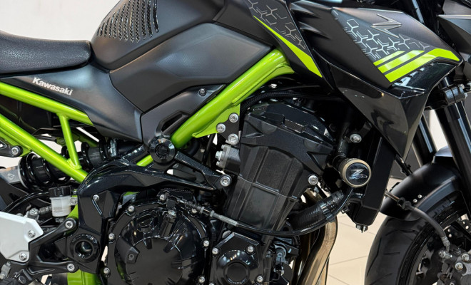 KAWASAKI Z900 SE 2021 Gasolina-2