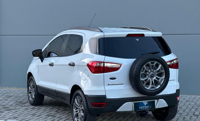 Ford EcoSport FREESTYLE 1.6 16V Flex 5p 2014 Flex-4