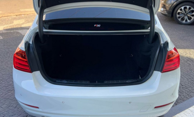 BMW 320i Active Flex 2014 Flex-11