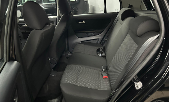 VW - VolksWagen Fox Connect 1.6 Flex 8V 5p 2019 Flex-4