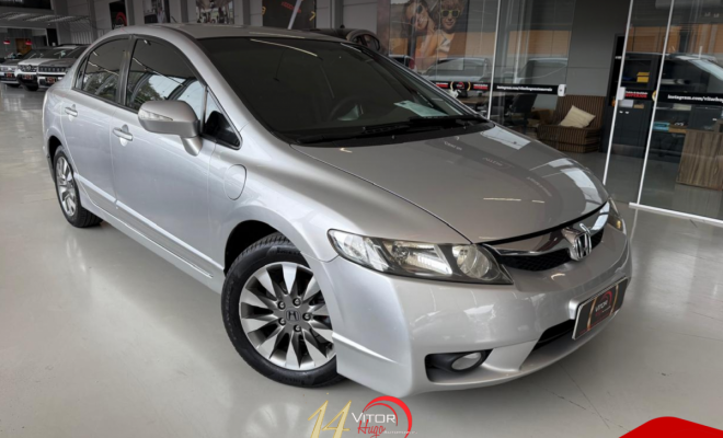 Honda Civic Sed. LXL/LXL SE 1.8 Flex 16V Mec. 2011 Flex