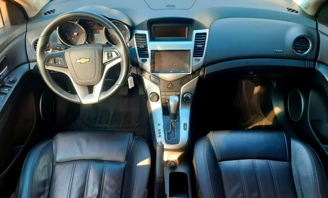 GM - Chevrolet CRUZE HB Sport LT 1.8 16V FlexP. 5p Aut 2014 Flex-7