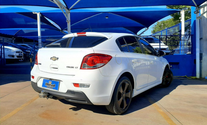 GM - Chevrolet CRUZE HB Sport LT 1.8 16V FlexP. 5p Aut 2014 Flex-2