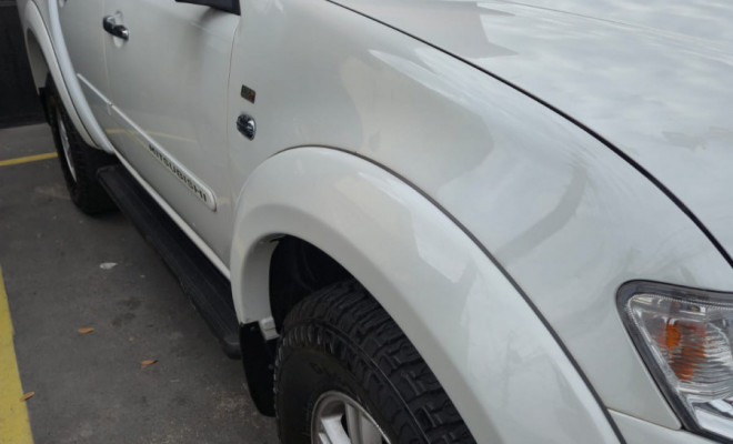 Mitsubishi L200 Triton HPE 3.2 CD TB Int.Diesel Aut 2017 Diesel-24