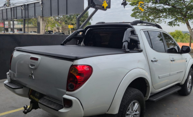 Mitsubishi L200 Triton HPE 3.2 CD TB Int.Diesel Aut 2017 Diesel
