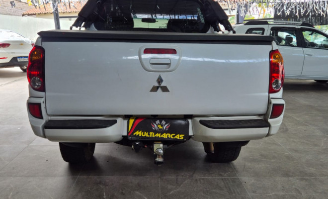 Mitsubishi L200 Triton HPE 3.2 CD TB Int.Diesel Aut 2017 Diesel-3