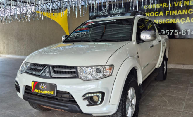 Mitsubishi L200 Triton HPE 3.2 CD TB Int.Diesel Aut 2017 Diesel