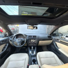 VW - VolksWagen JETTA Comfortline 2.0 T.Flex 8V 4p Tipt. 2012 Flex-11