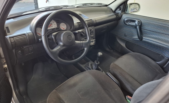 GM - Chevrolet Corsa Sed.Wind 1.0/Millenium/Classic VHC 2002 Gasolina-6