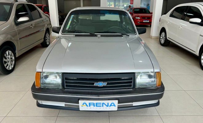 GM - Chevrolet Chevette L / SL / SL/e / DL / SE 1.6 1990 Gasolina-0