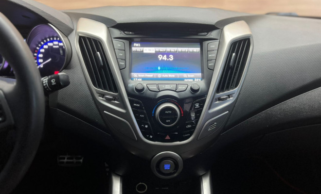 Hyundai Veloster 1.6 16V  140cv Aut. 2013 Flex-9