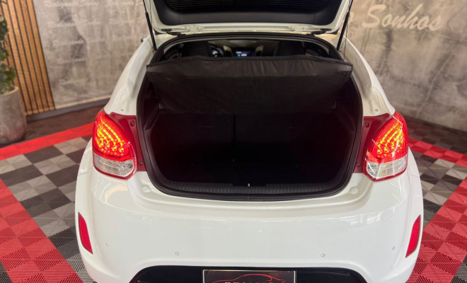 Hyundai Veloster 1.6 16V  140cv Aut. 2013 Flex-16