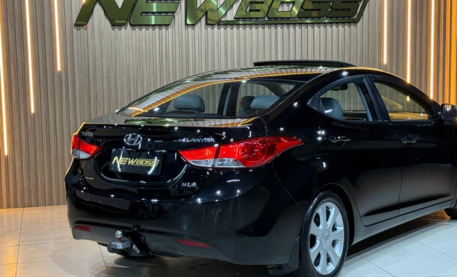Hyundai Elantra GLS 1.8 16V Aut. 2012 Flex-4