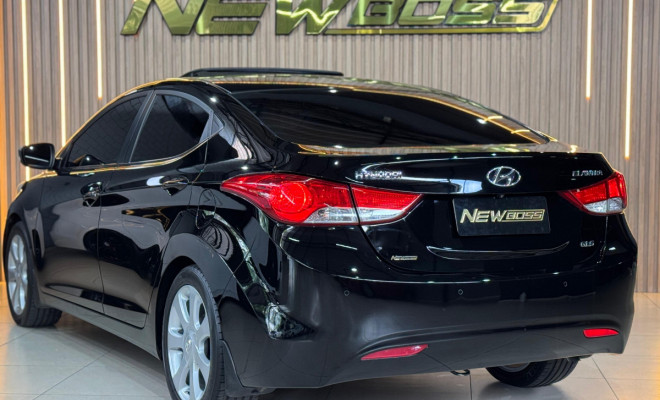 Hyundai Elantra GLS 1.8 16V Aut. 2012 Flex-4