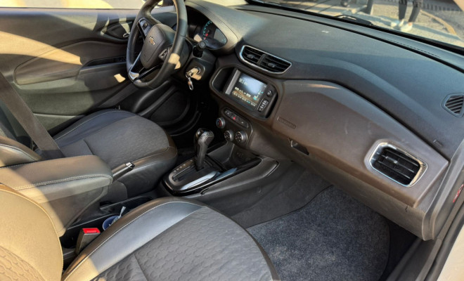 GM - Chevrolet PRISMA Sed. LTZ 1.4 8V FlexPower 4p Aut. 2017 Flex-6