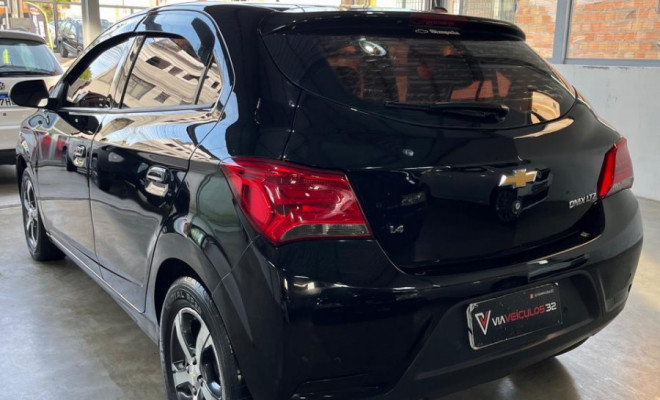 GM - Chevrolet ONIX HATCH LTZ 1.4 8V FlexPower 5p Mec. 2017 Flex-2