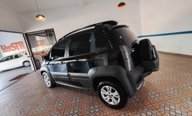Fiat Idea Advent./ Adv.LOCKER 1.8 mpi Flex 5p 2014 Flex-4