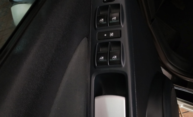 Fiat Idea Advent./ Adv.LOCKER 1.8 mpi Flex 5p 2014 Flex-9