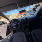 VW - VolksWagen Gol (novo) 1.0 Mi Total Flex 8V 4p 2014 Flex-8
