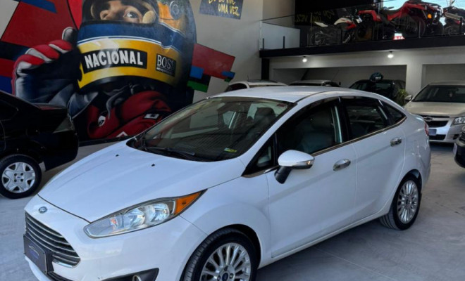 Ford Fiesta Sed. TI./TI.Plus1.6 16V Flex Aut. 2015 Flex