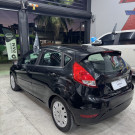 Ford Fiesta 1.5 16V Flex Mec. 5p 2015 Gás-3