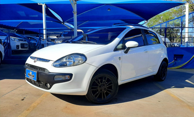 Fiat Punto ATTRACTIVE ITALIA 1.4 F.Flex 8V 5p 2013 Flex