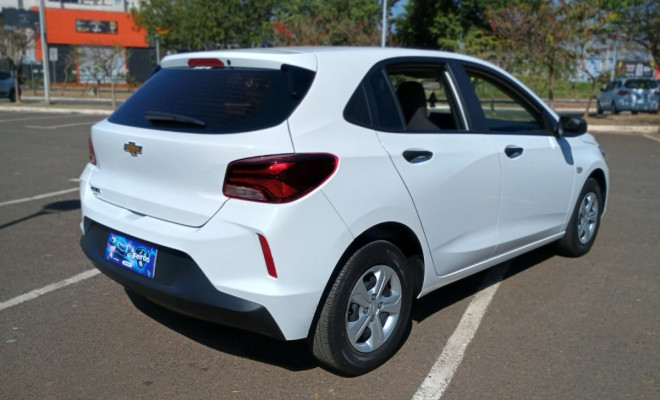 GM - Chevrolet ONIX HATCH 1.0 12V Flex 5p Mec. 2024 Flex-2