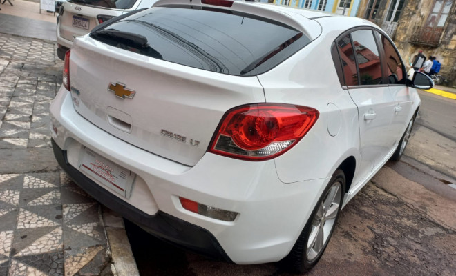 GM - Chevrolet CRUZE LT 1.8 16V FlexPower 4p Mec. 2015 Flex-1