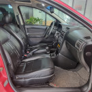 GM - Chevrolet Astra GSi 2.0 16V 136cv Hatchback 5p 2004 Gasolina-3