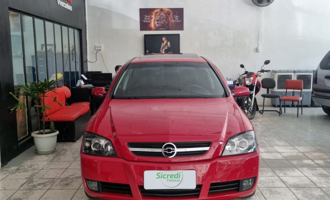 GM - Chevrolet Astra GSi 2.0 16V 136cv Hatchback 5p 2004 Gasolina-0