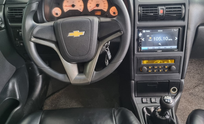 GM - Chevrolet Astra GSi 2.0 16V 136cv Hatchback 5p 2004 Gasolina-6